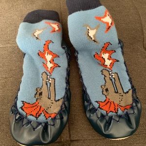 Hanna Andersson Slipper Sock moccasins 7-9